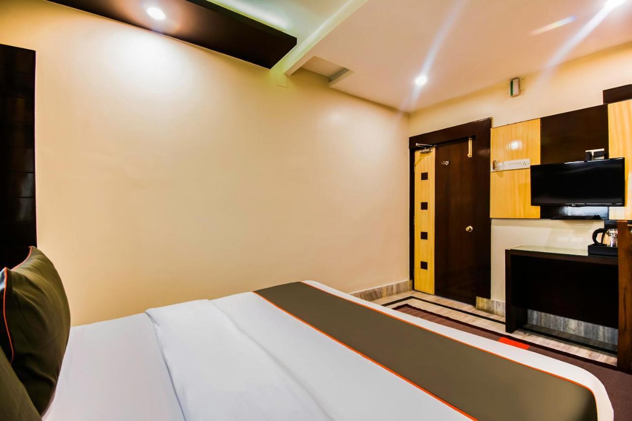 Super Collection O Meera International Asansol Exterior photo